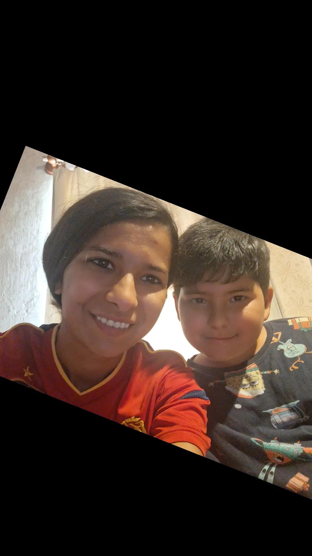 @Szandi ⚽👩&zwj;👦❤️💙💯🙏😇😇😇