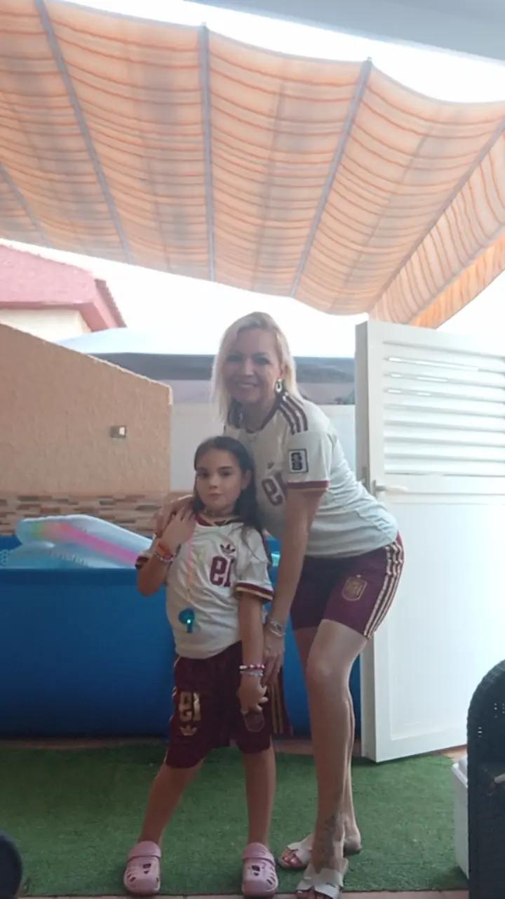 @Romina_18