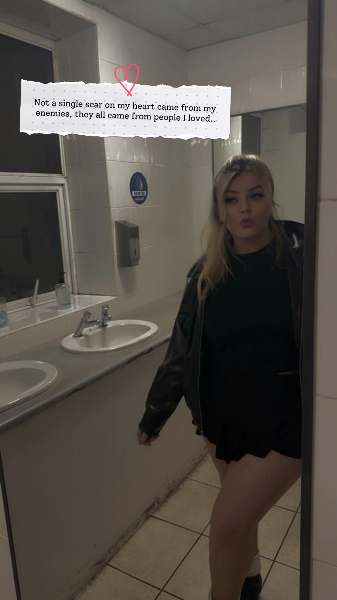 @caseyrosexxo