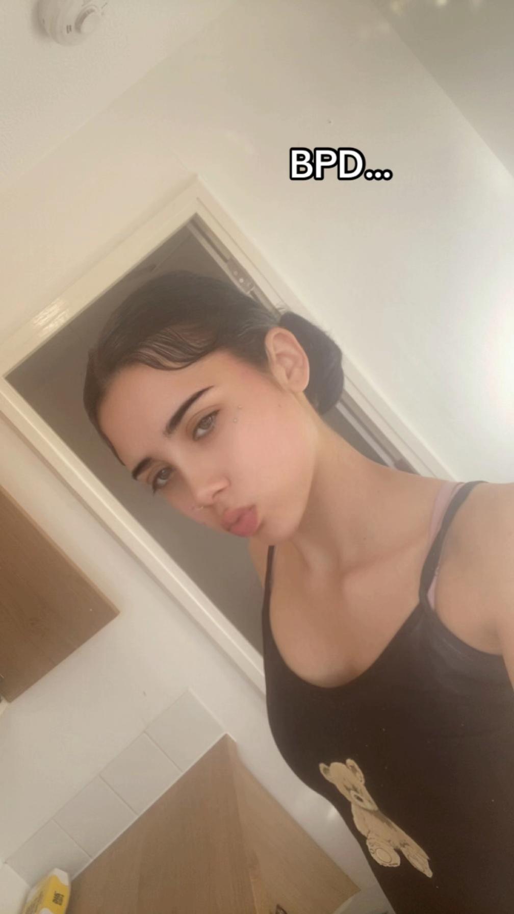 @𝐊 𝐈 𝐄 𝐑 𝐀 💕