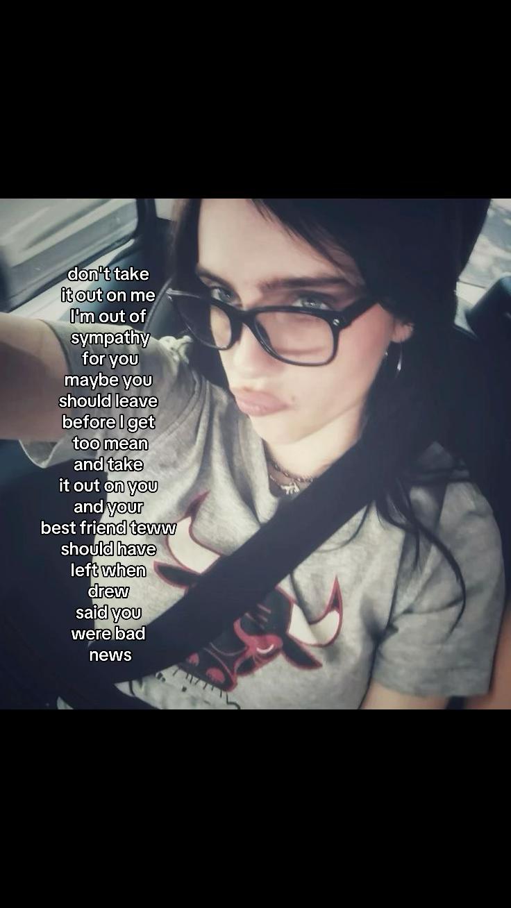 @🧸🎧