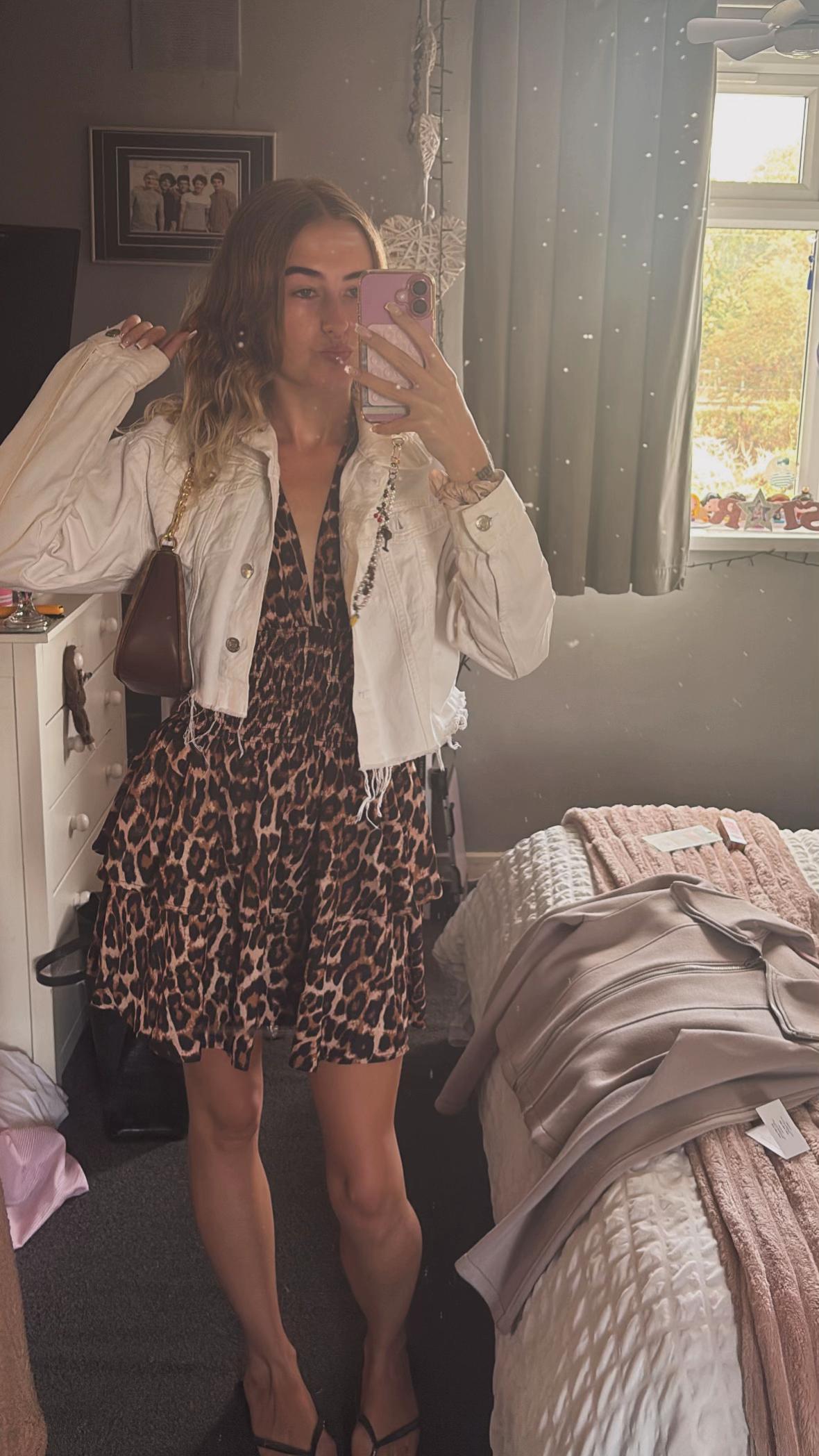 @leahwardxo