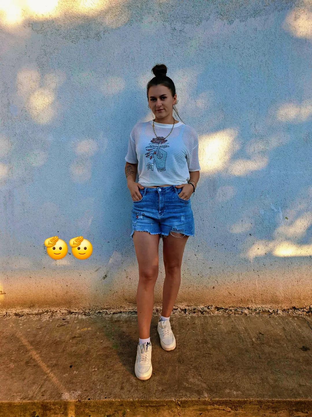 @claudia🥷