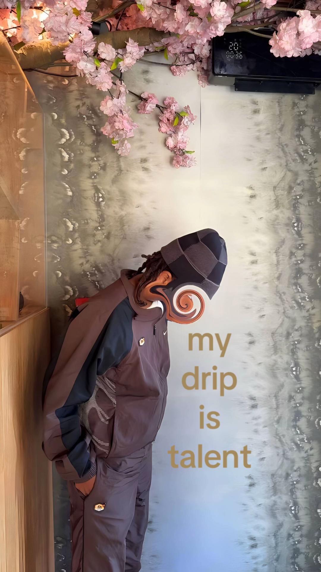 @🎭