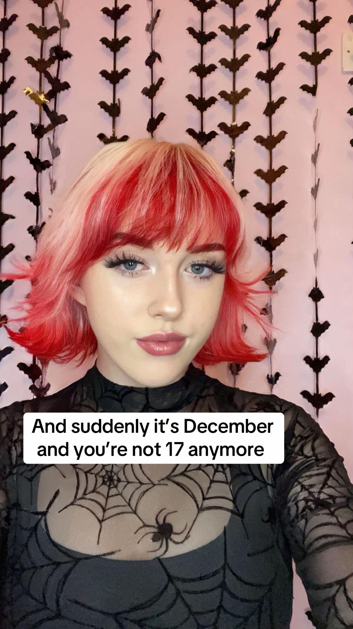 @𝑒𝑙𝑙𝑖𝑒