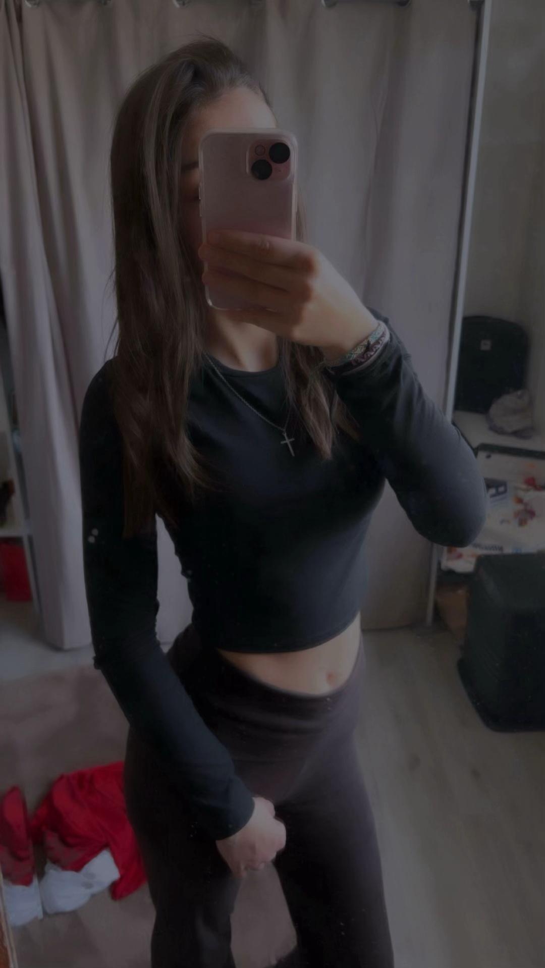 @𝓜𝓪𝓮𝓵𝔂 ᥫ᭡