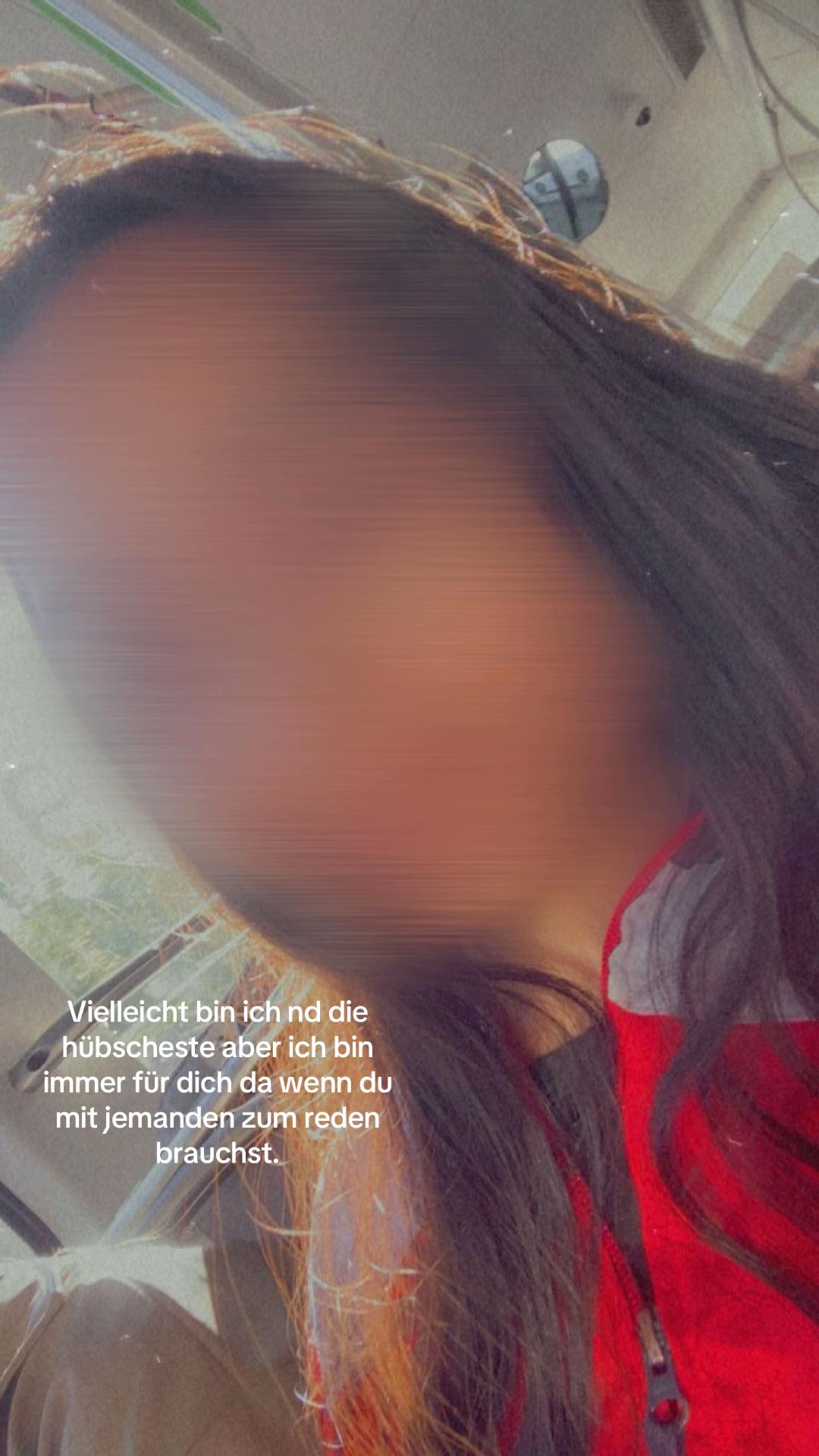 @𝐄“🪷