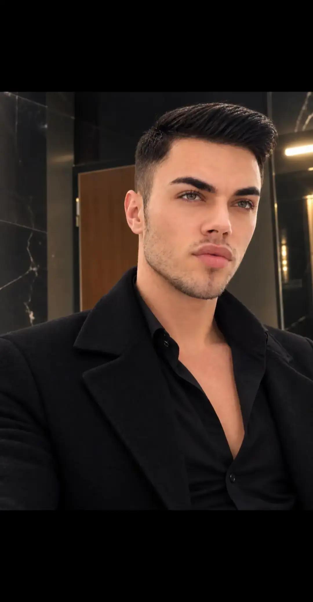 @vali🇷🇴🇷🇴