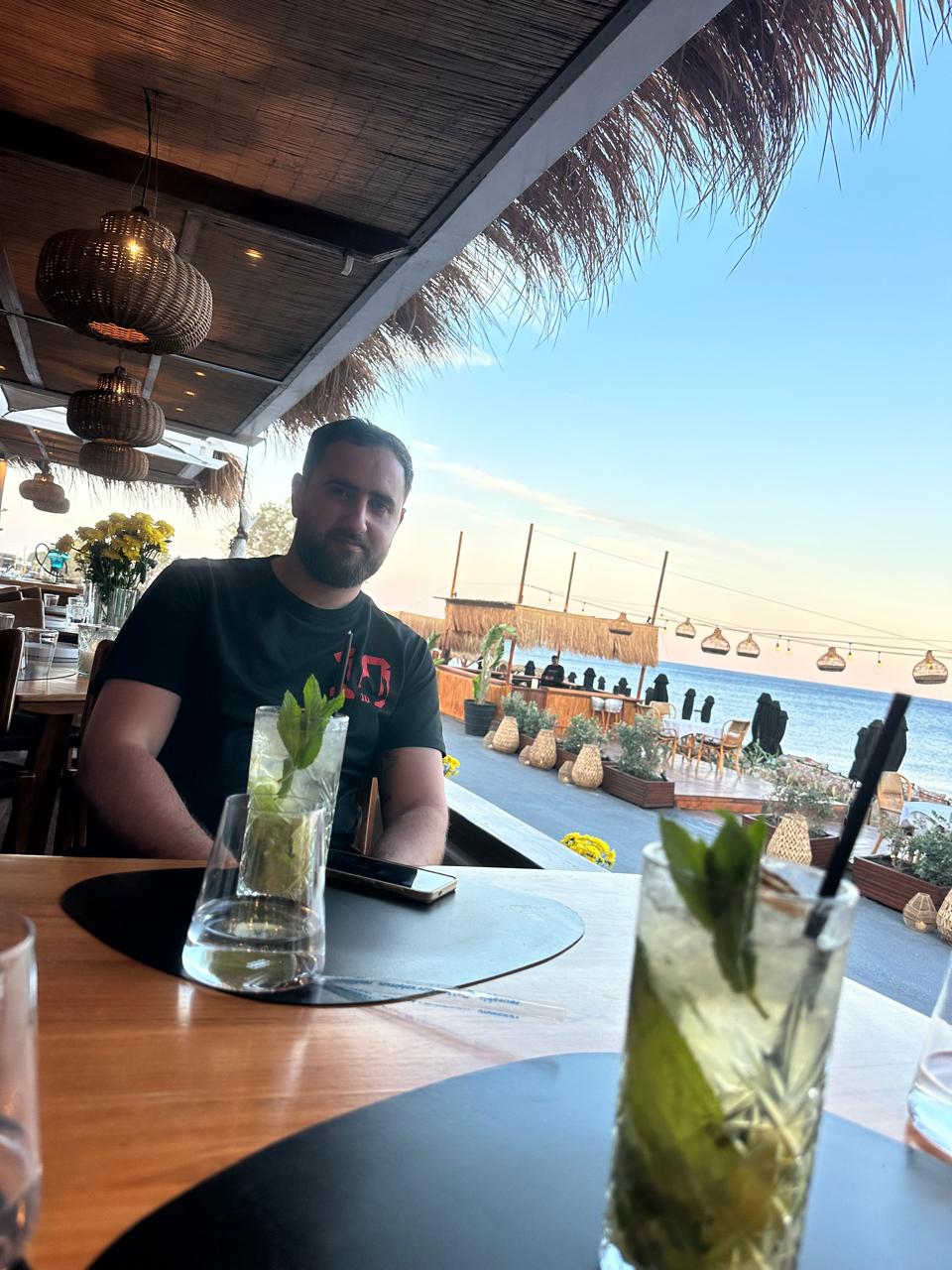@Niko Rapaj206