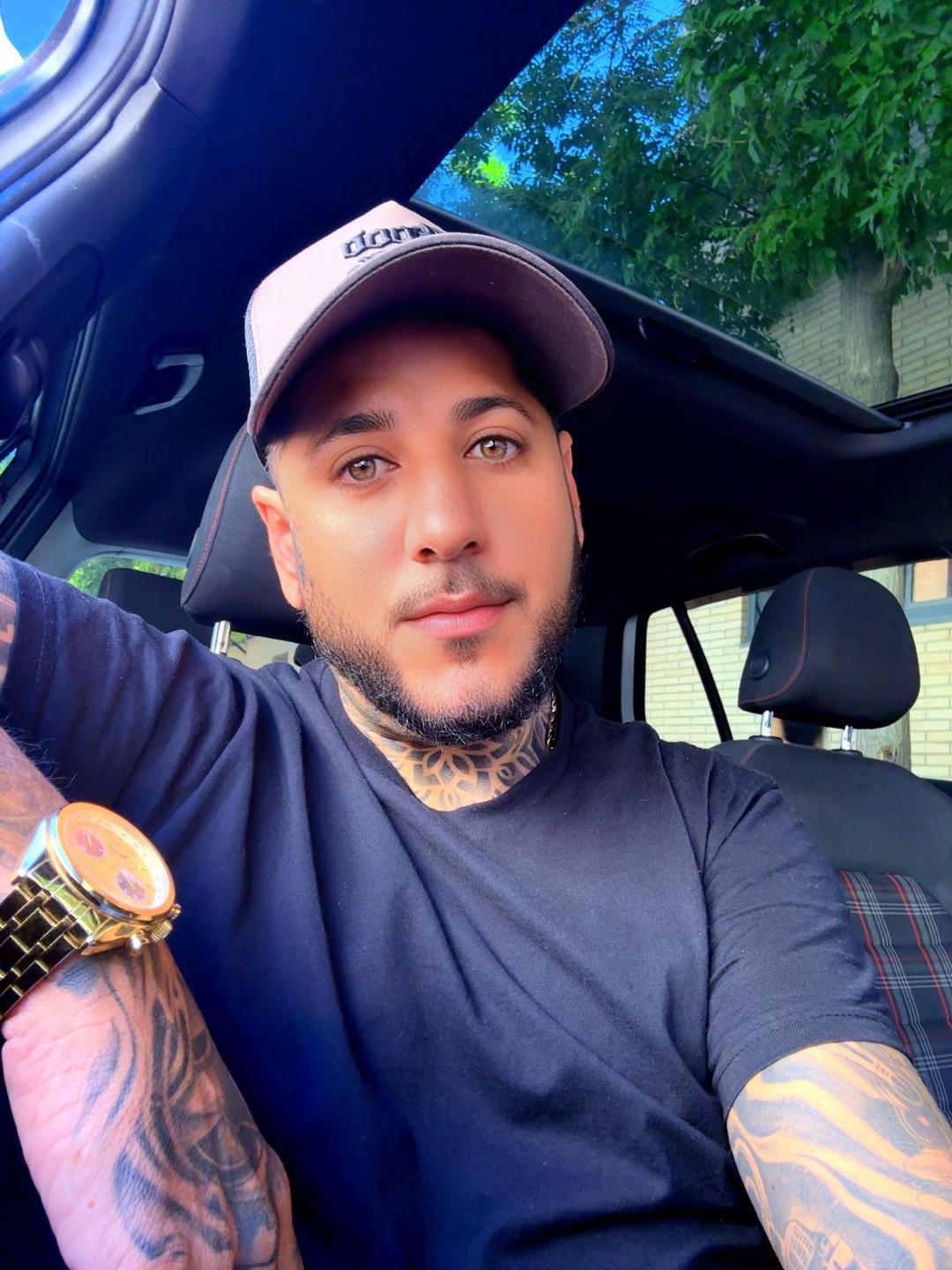 @JORDI✨B.V.✨