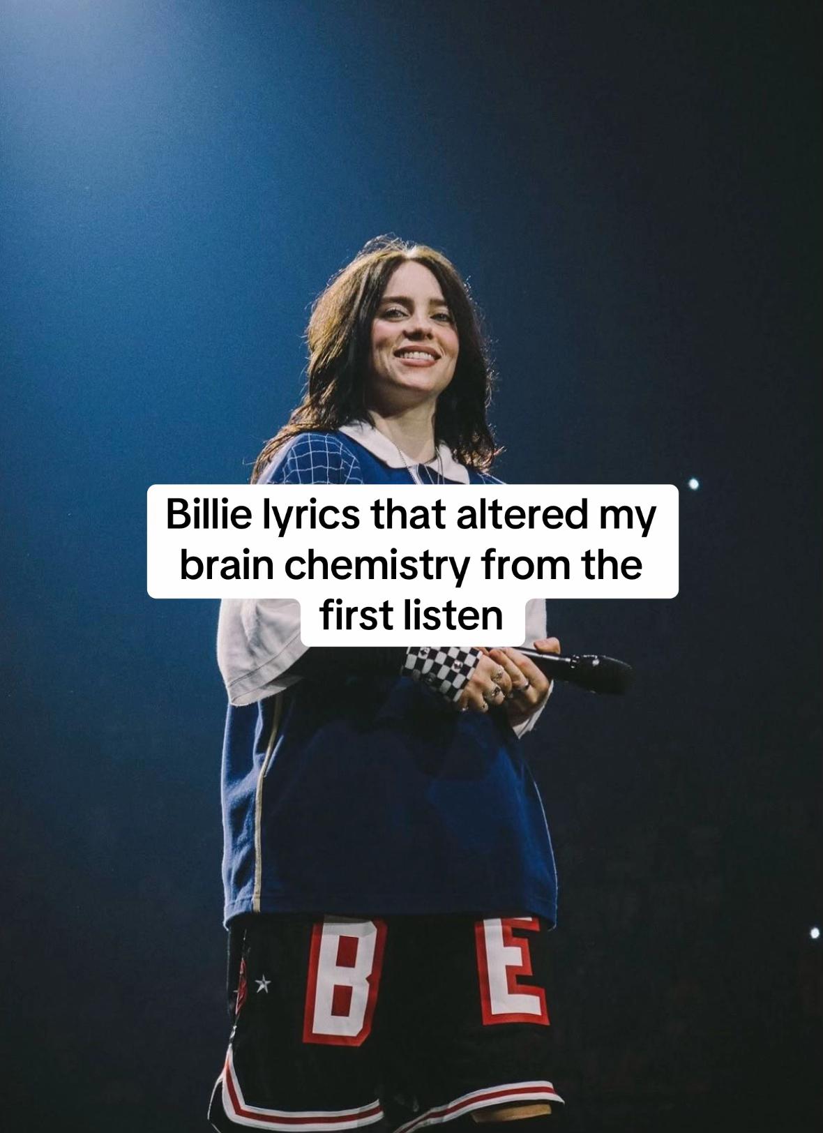 @mia |-/