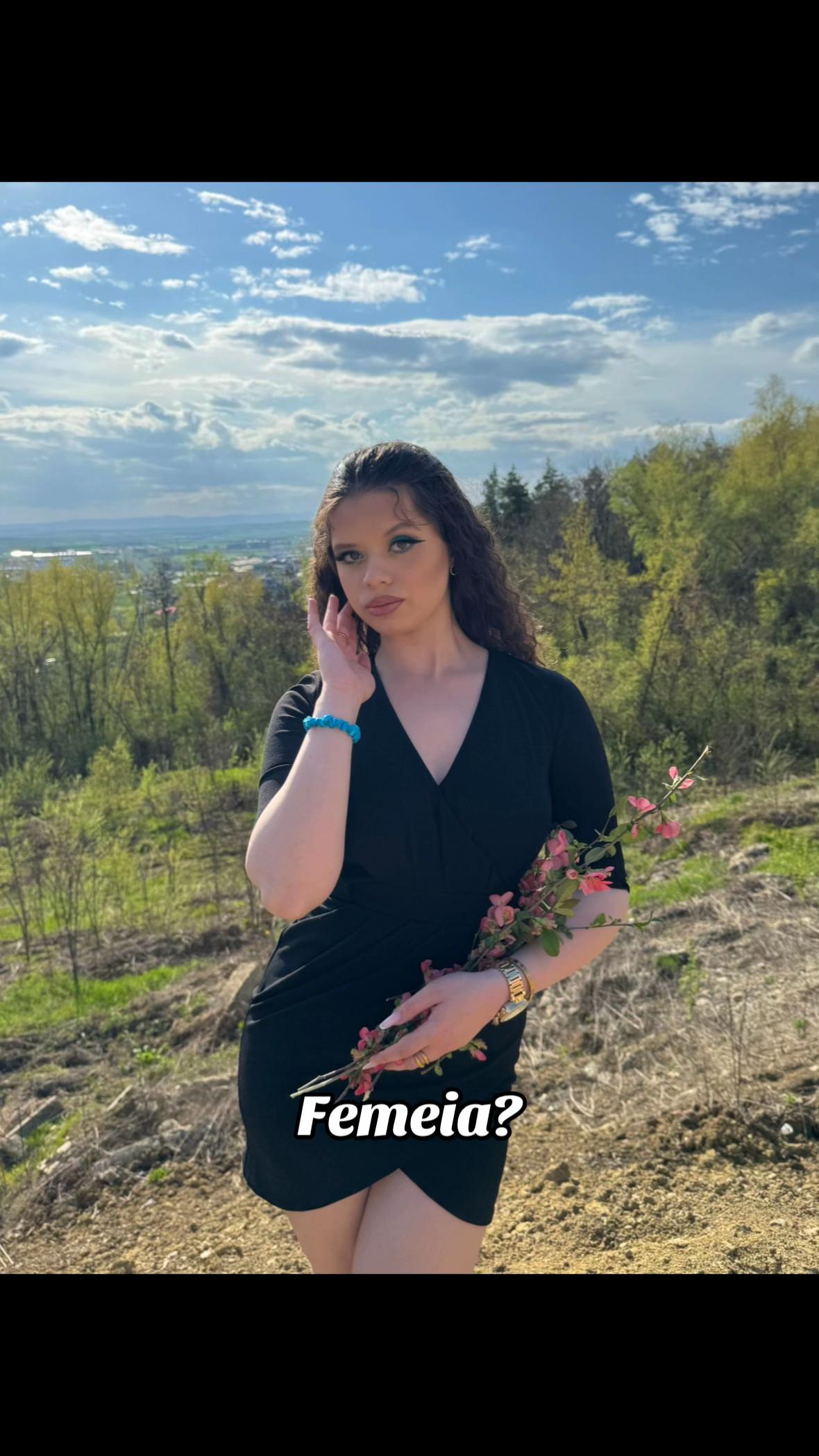 @elena