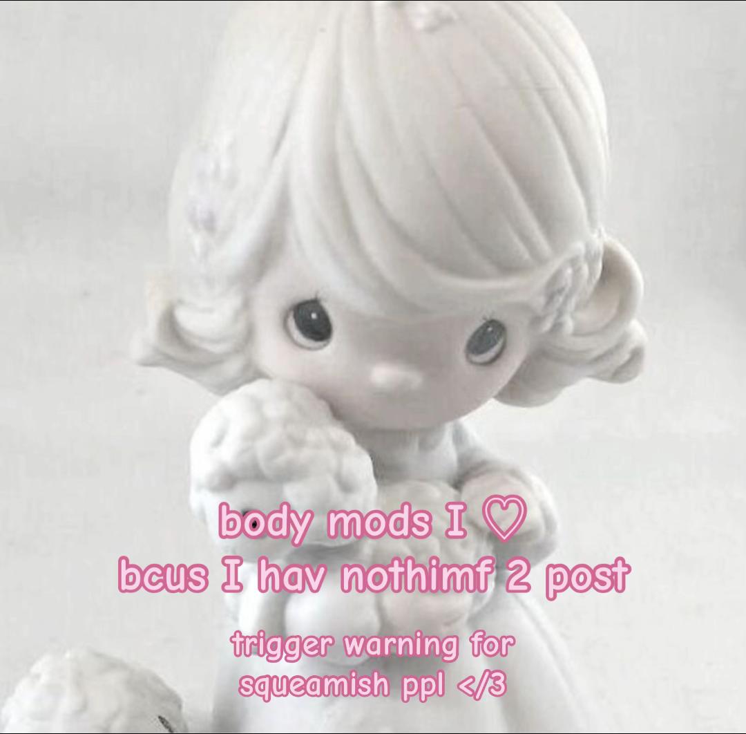 @૮ ◞ ‸ ◟ ྀིა