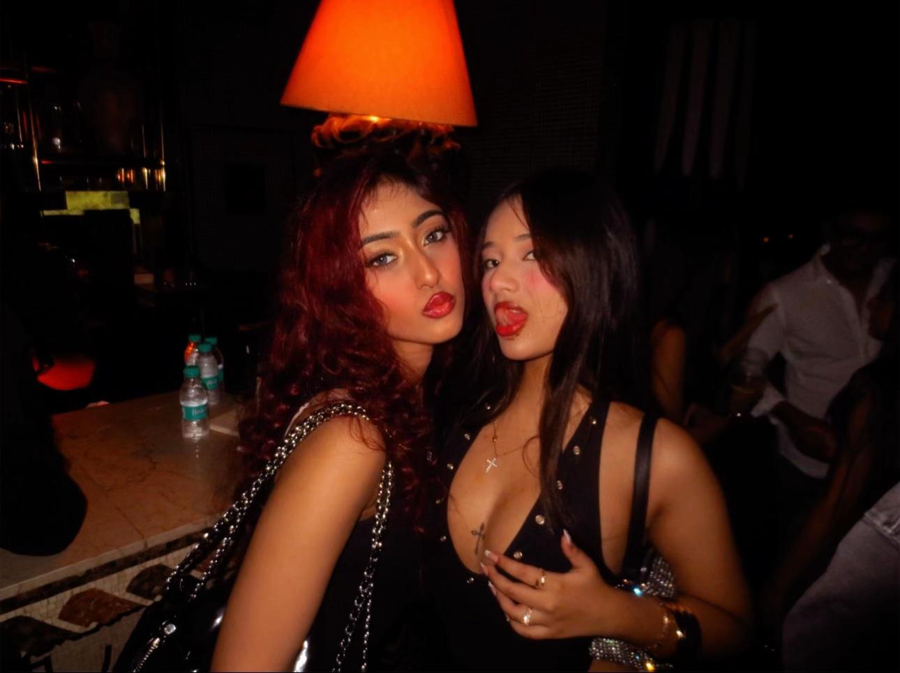 @amaira_lakdawala