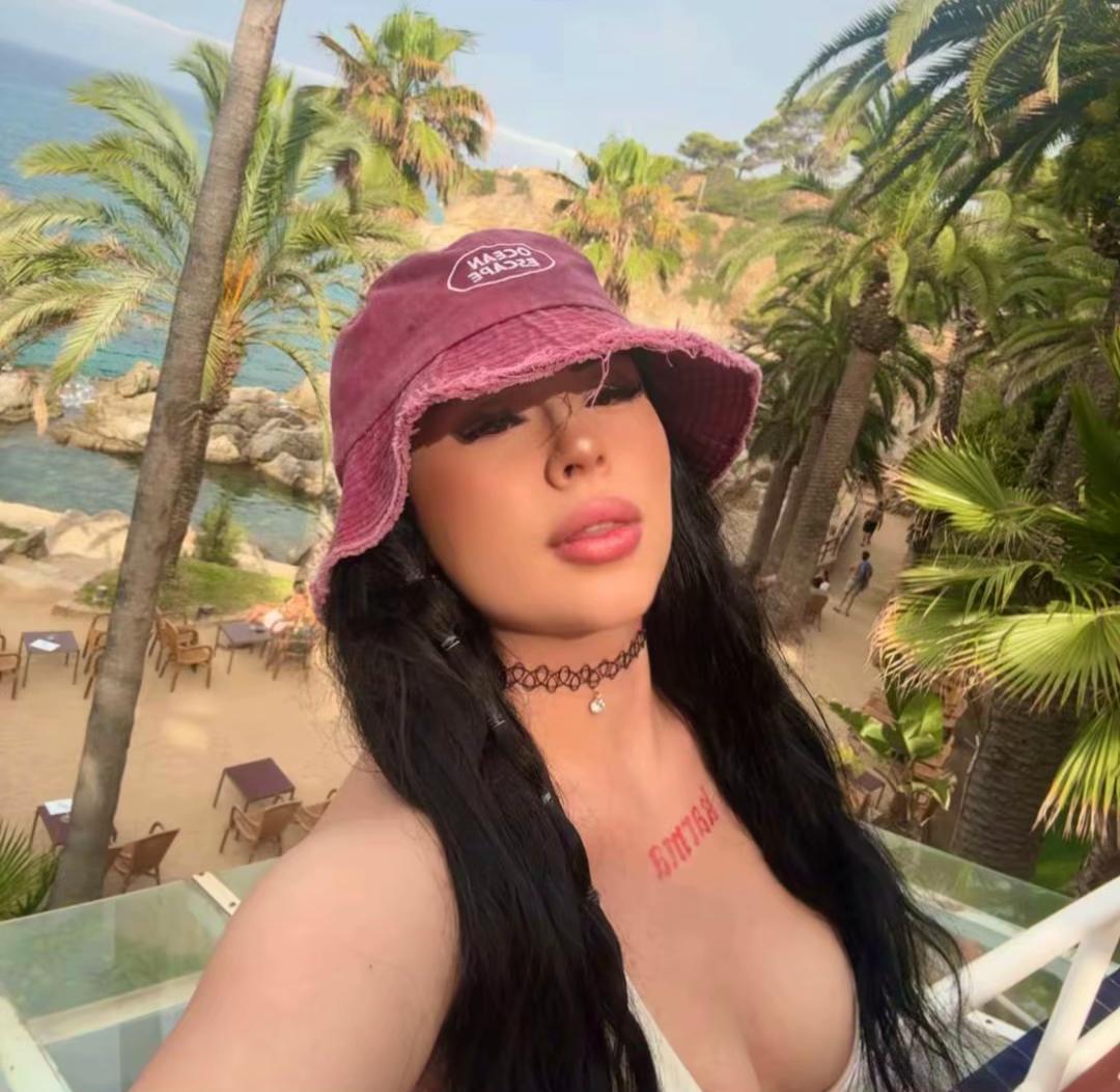 @Sara Velasquez