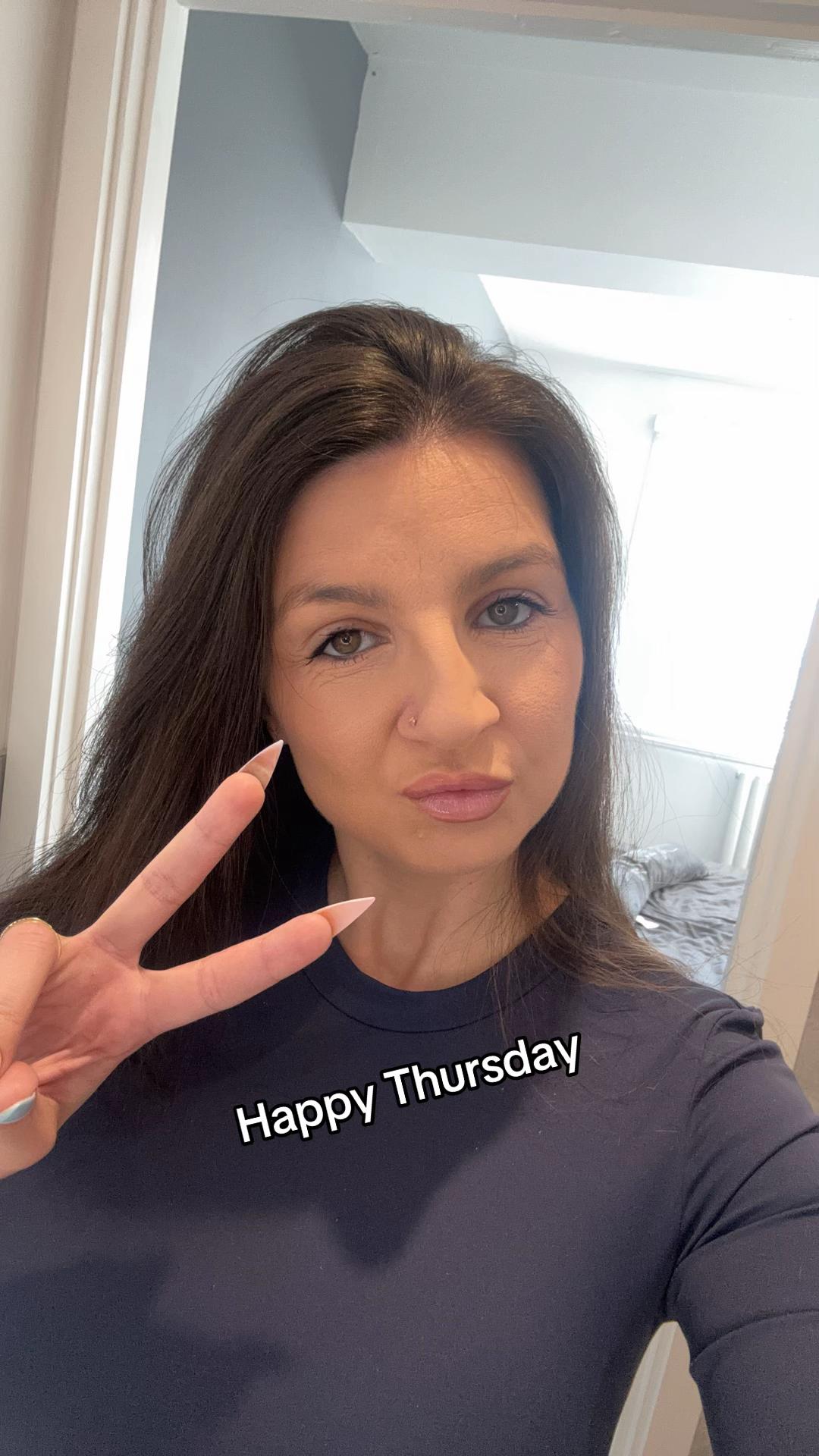 @laumumof4