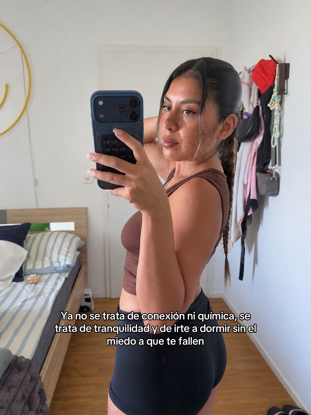 @Yayaf3005