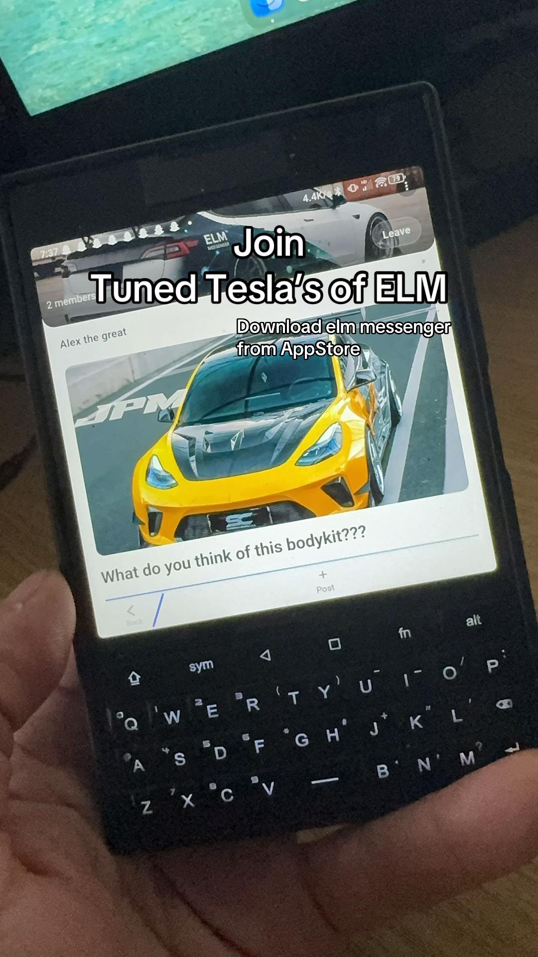 @RoadsterAlex &bull; ELM Messenger