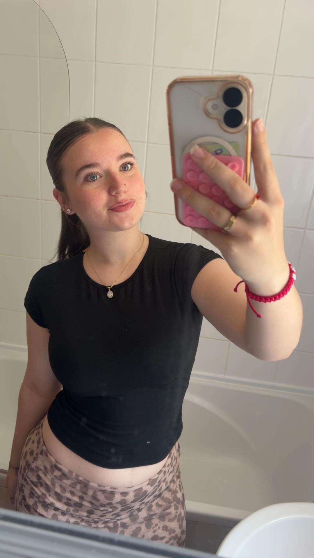 @izzy.xoxo