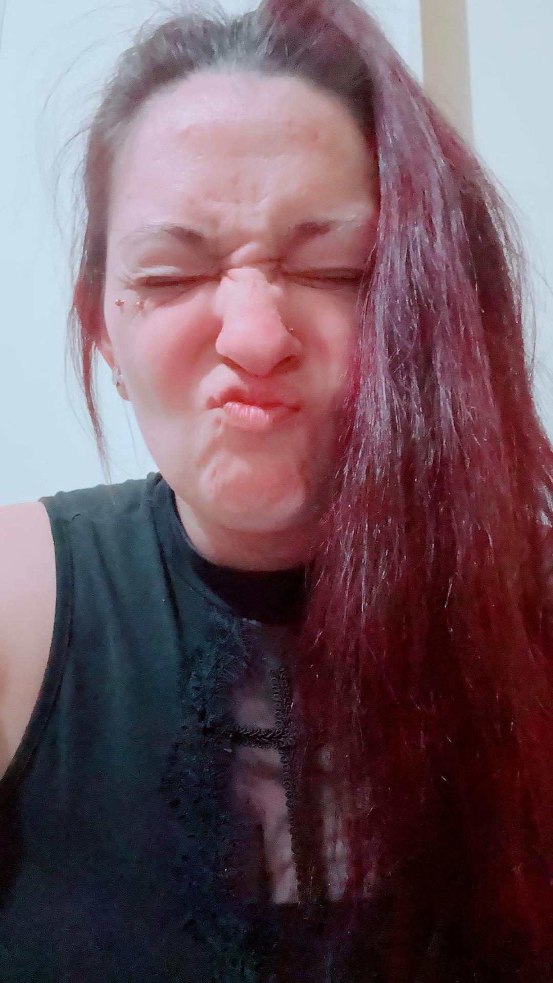 @Julie Karera 丰㋖