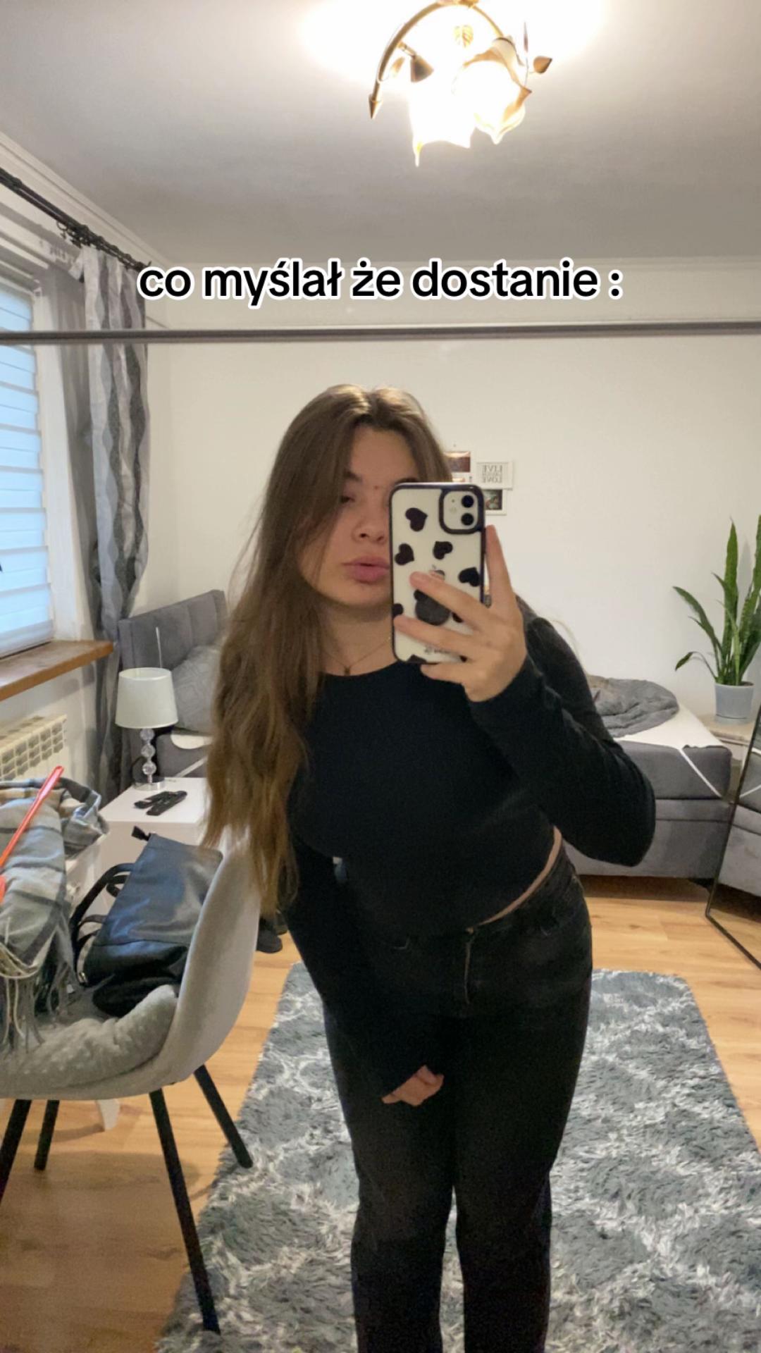@𝒲☁️
