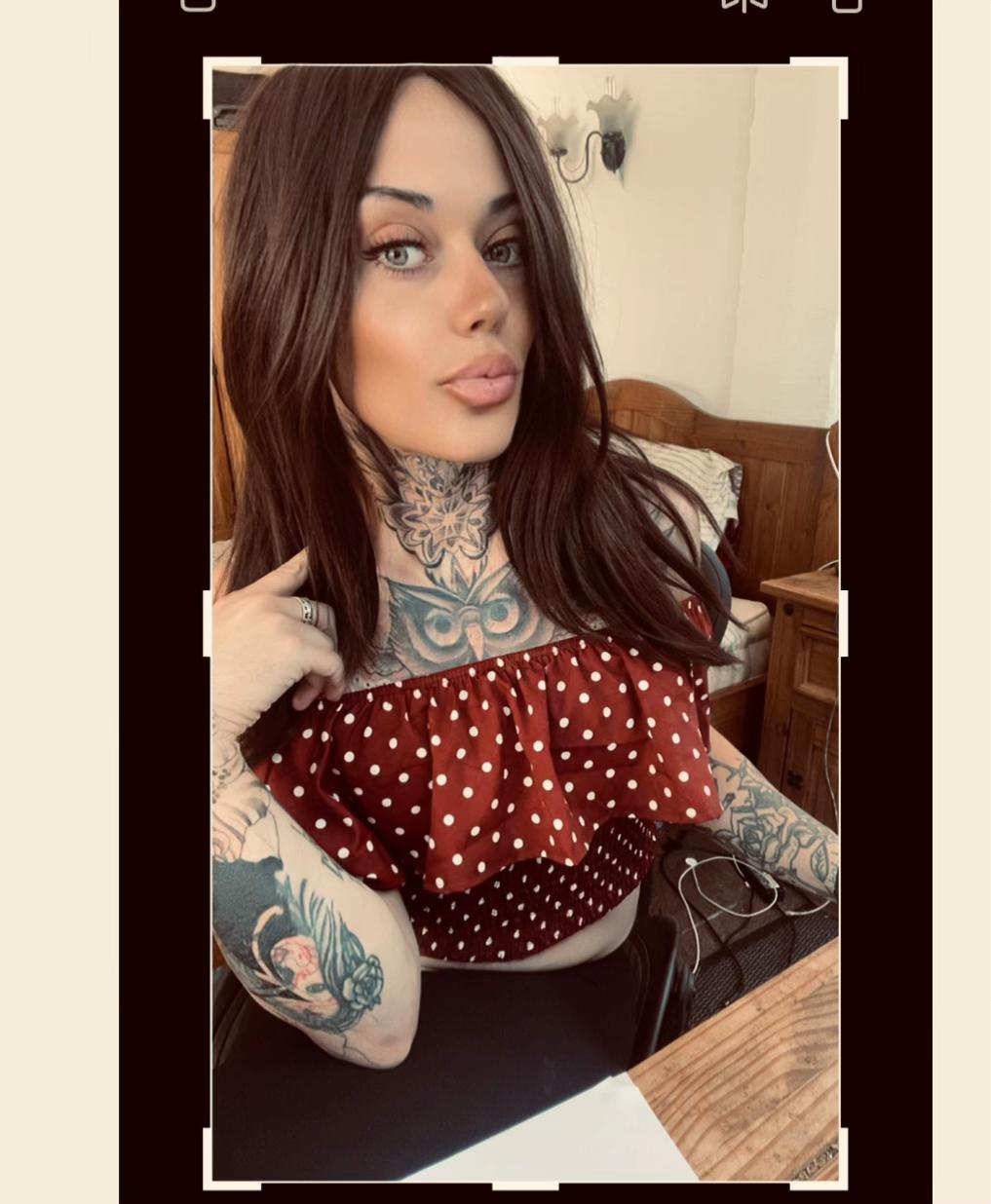 @ellie carless🏳️⚧️