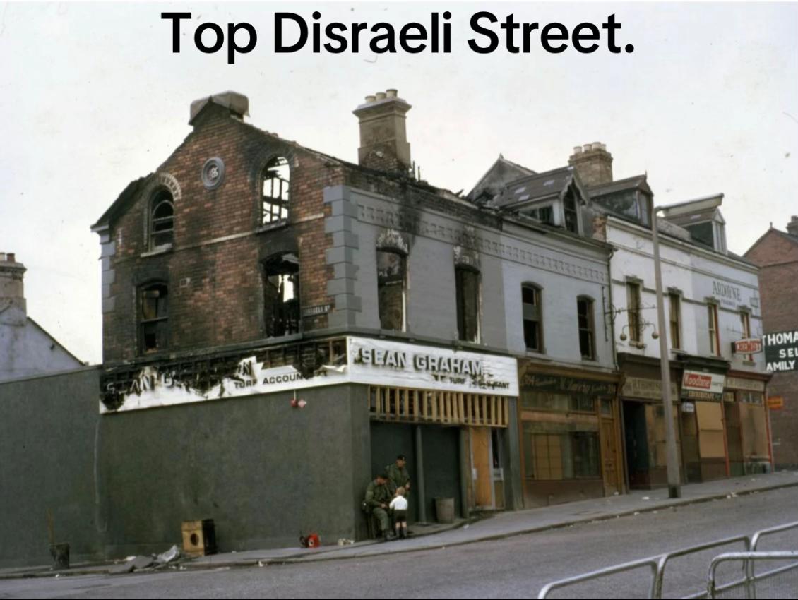 @Shankill Road.
