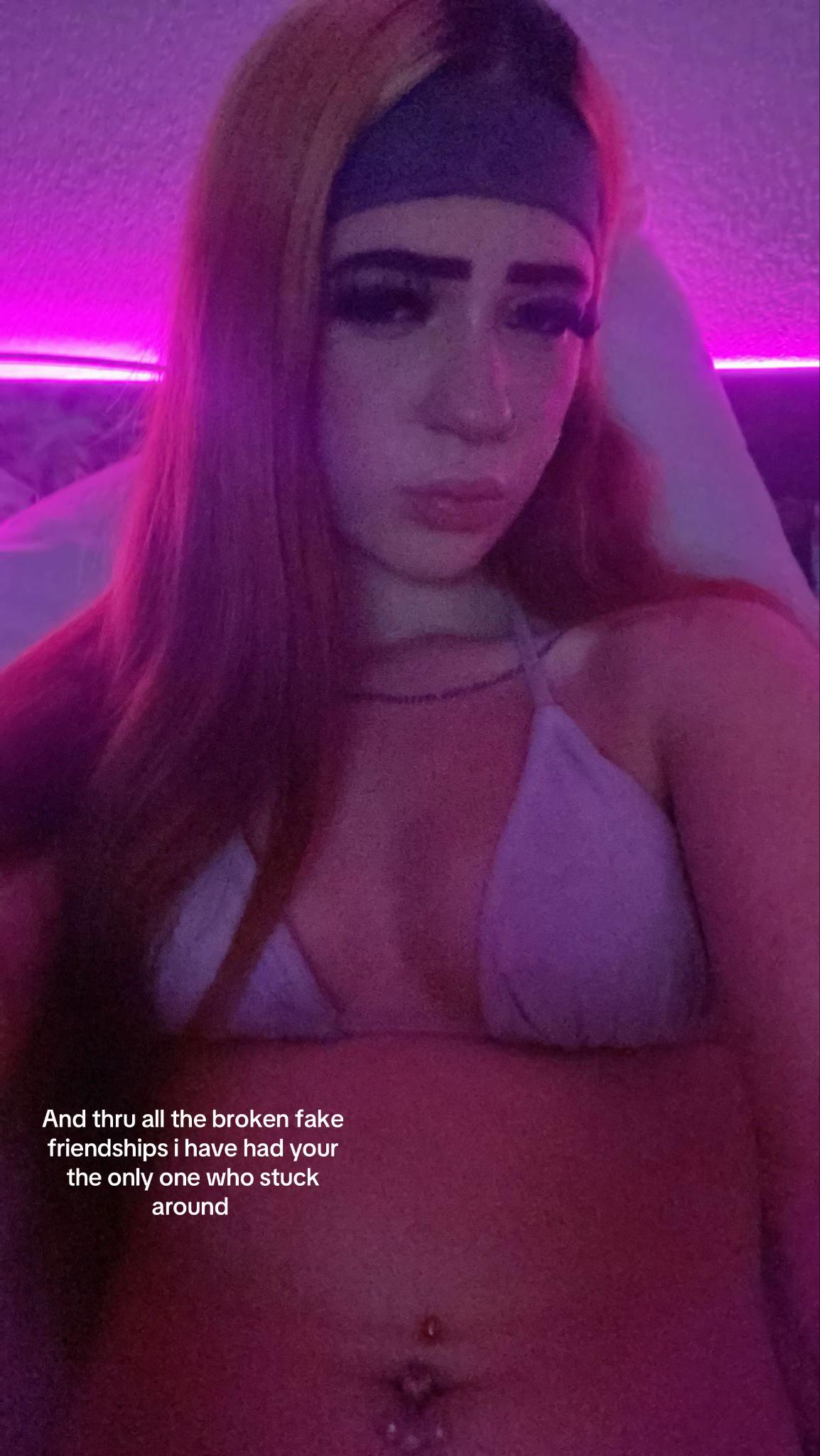 @Demi🍃❄️