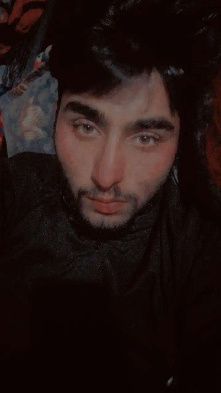@&laquo;&laquo;{jawad🤔 King 💸💵