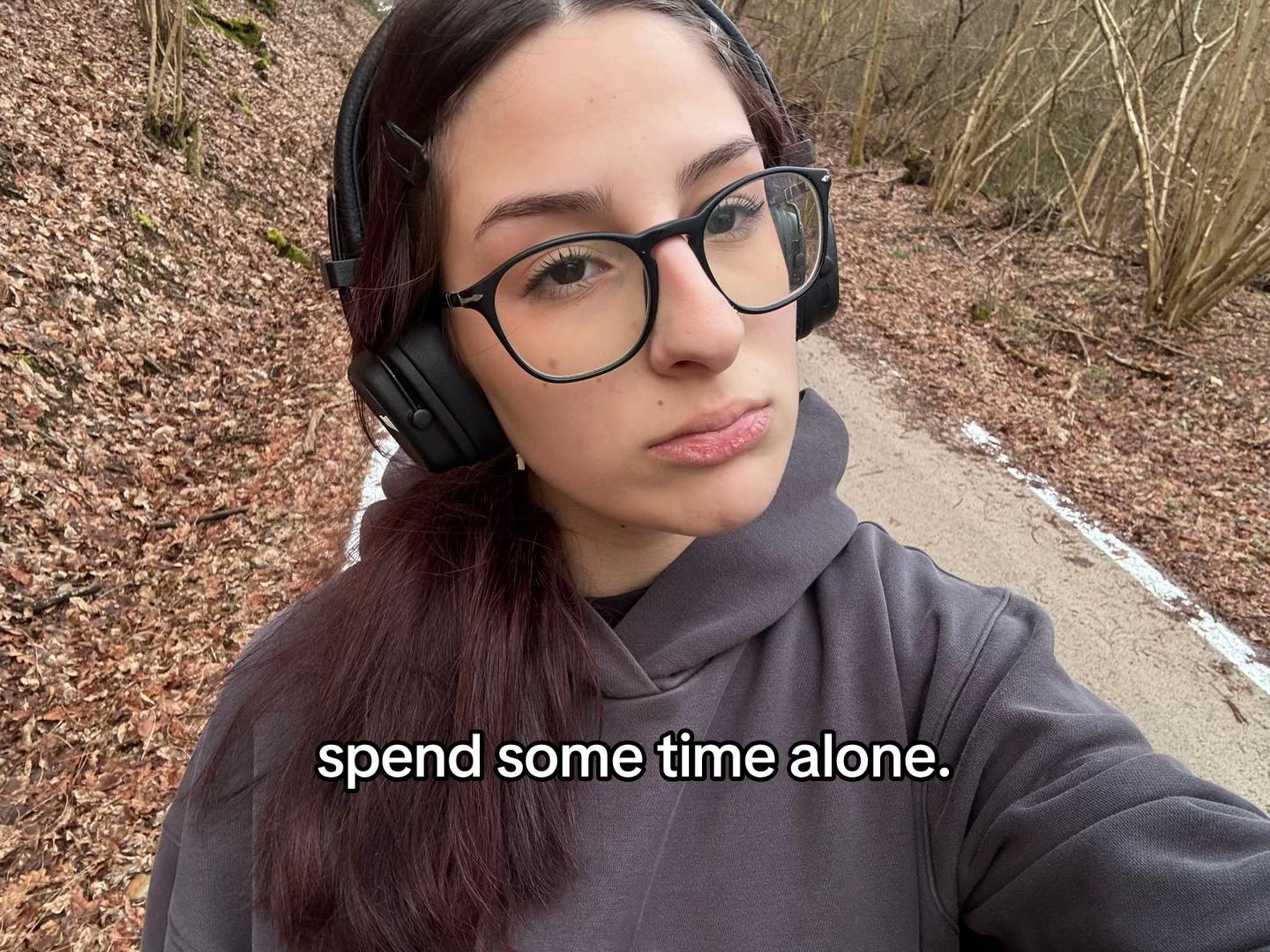 @🦦