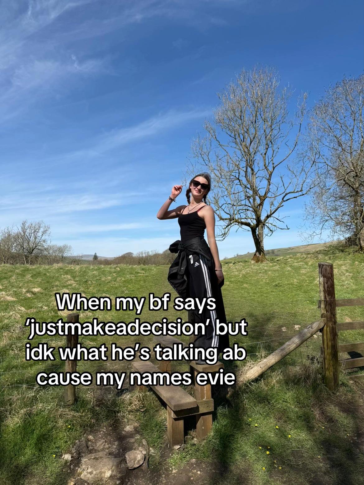 @evieeeee