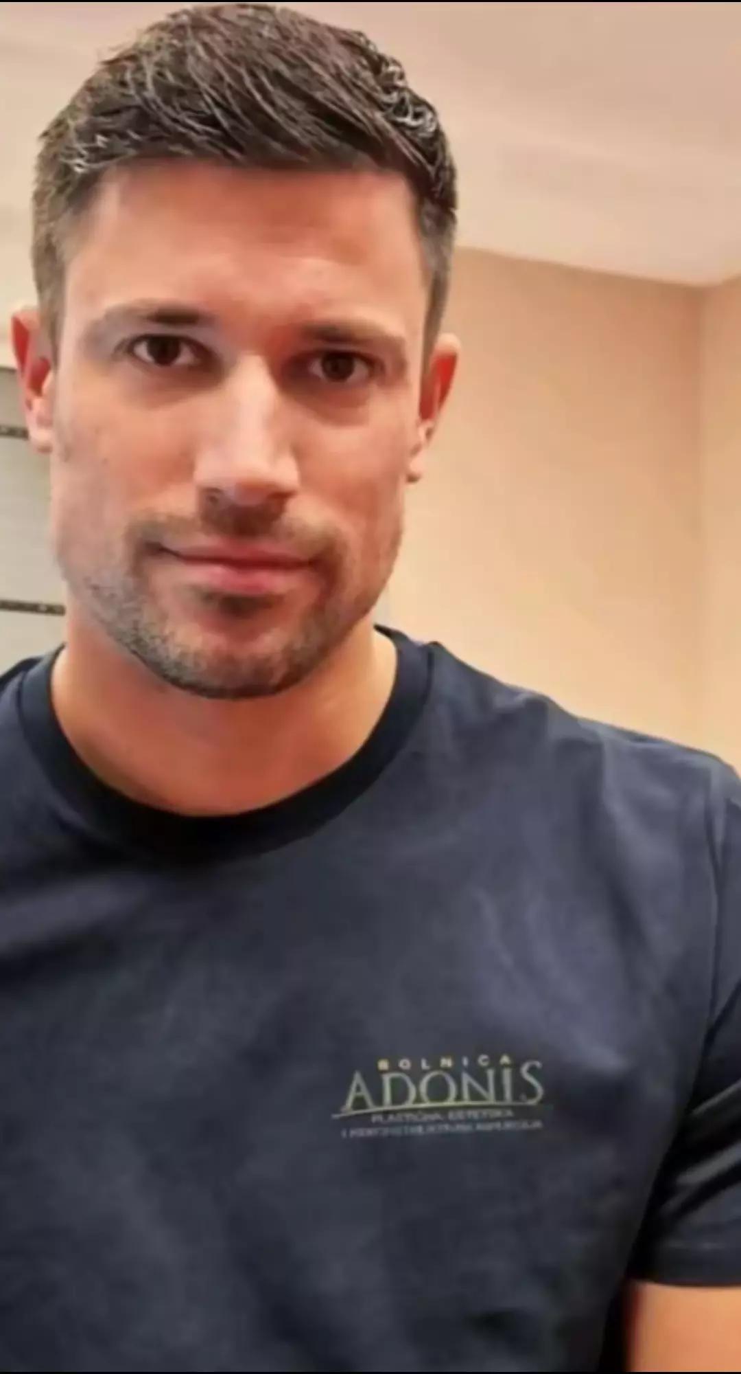 @DR. VASILIJE VUJOVIC