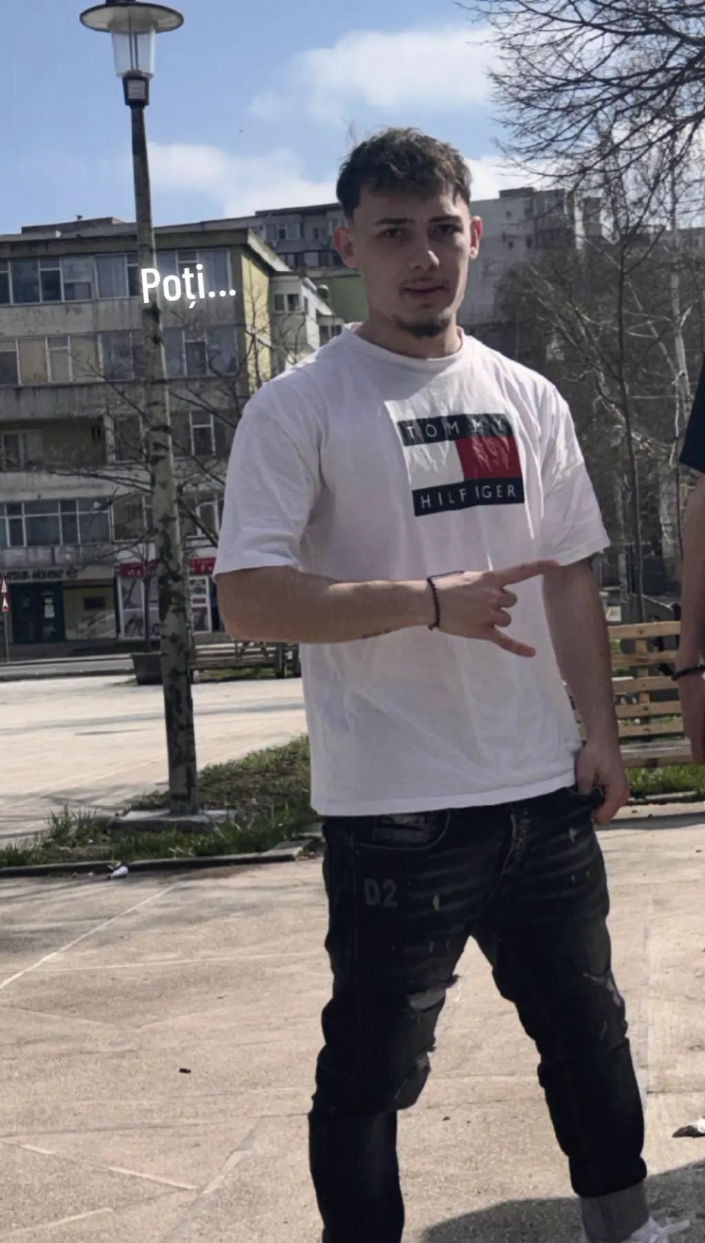 @Dm_cosmin25