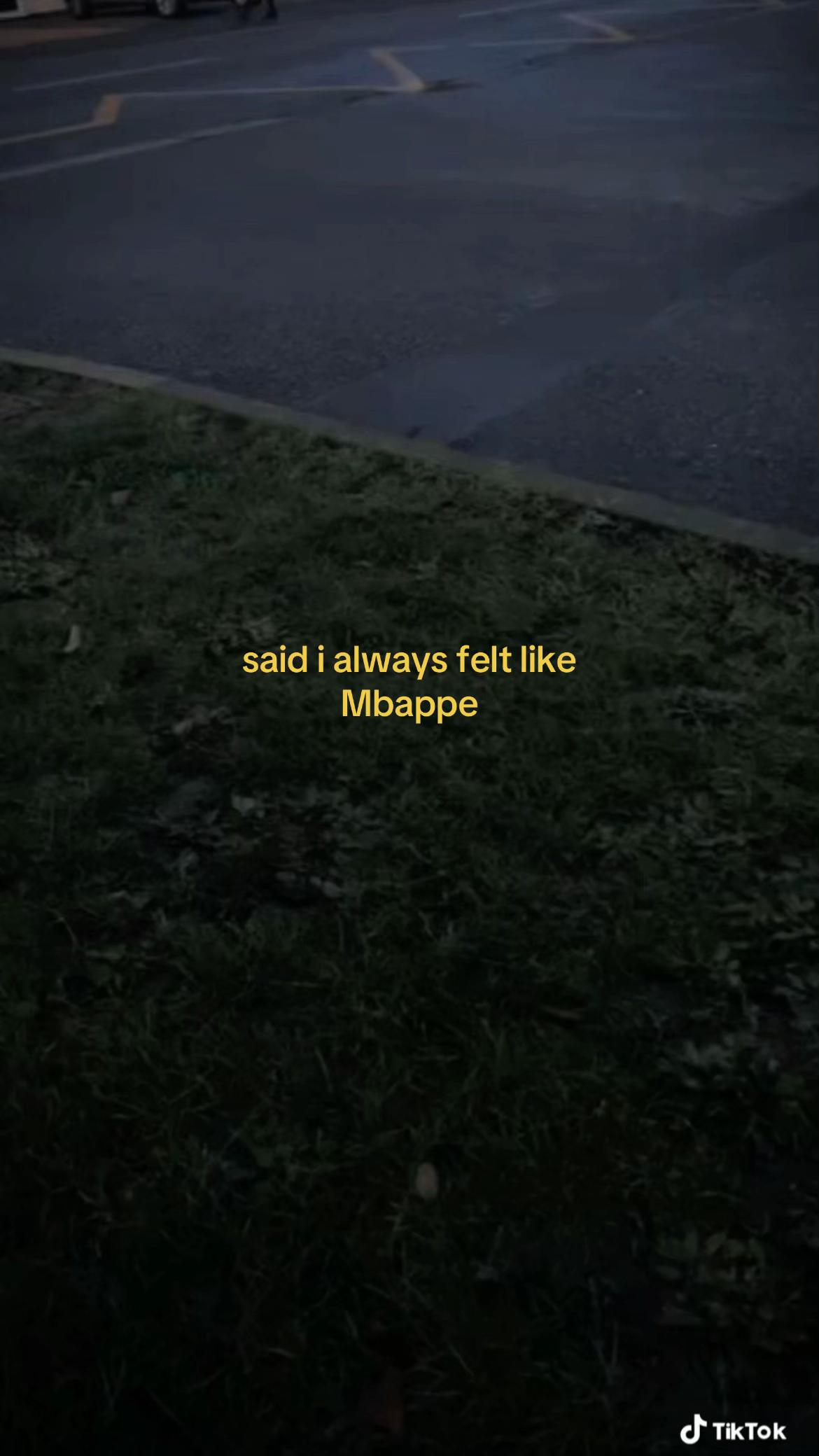 @𝙭𝙎𝙝𝙭𝙧𝙠 ♡