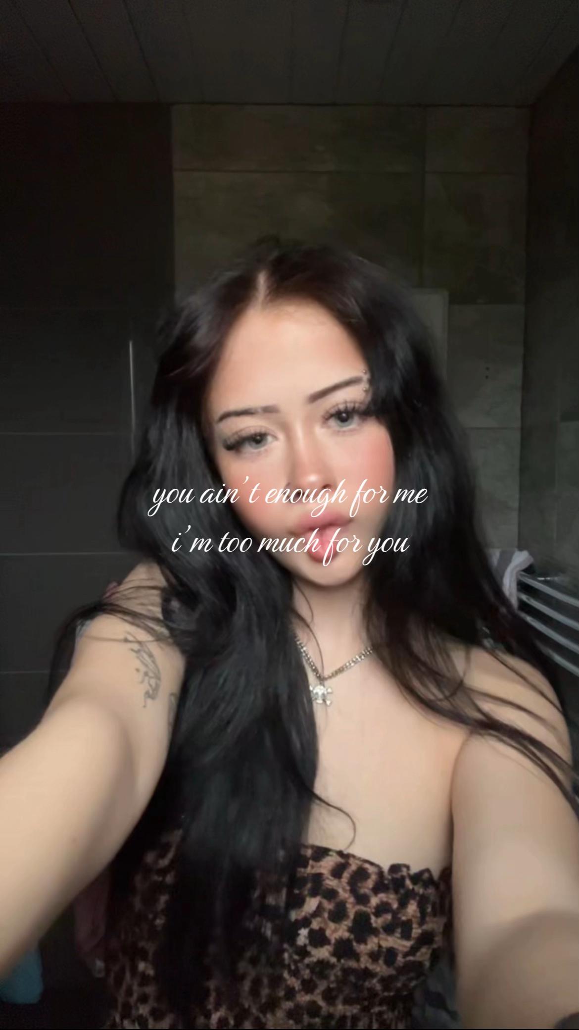 @Millie🕸️