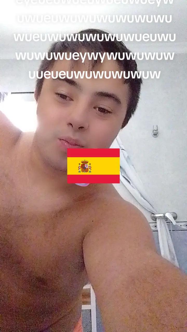 @adriyloli