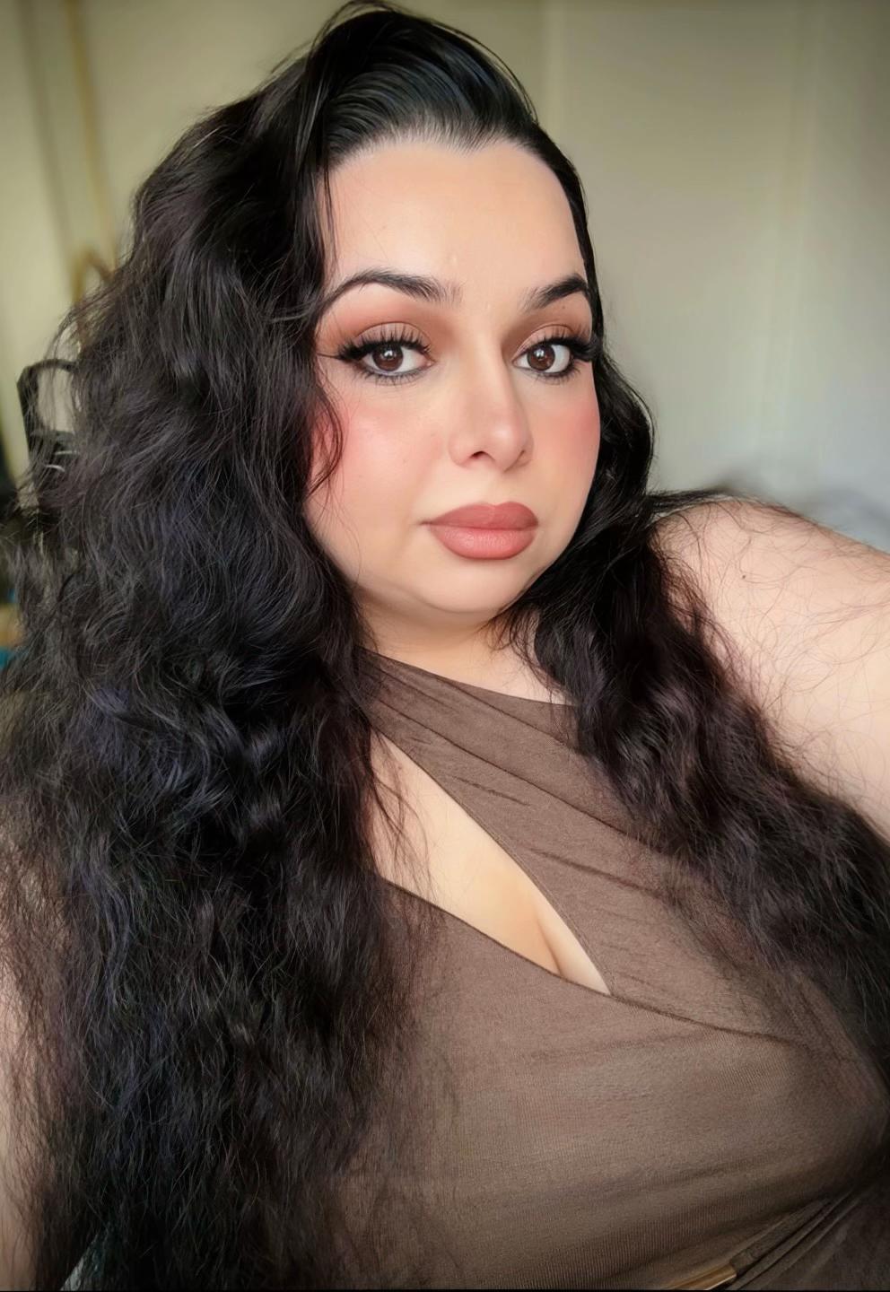 @𝗦 𝗢 𝗙 𝗜 𝗔🌹