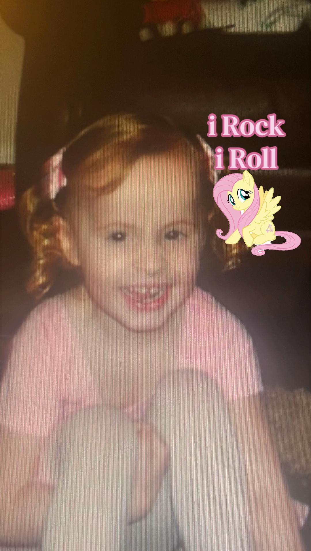 @𝐶ℎ𝑙𝑜𝑒𝑗𝑎𝑑𝑒👸🏼🎀🧁🌸🥂