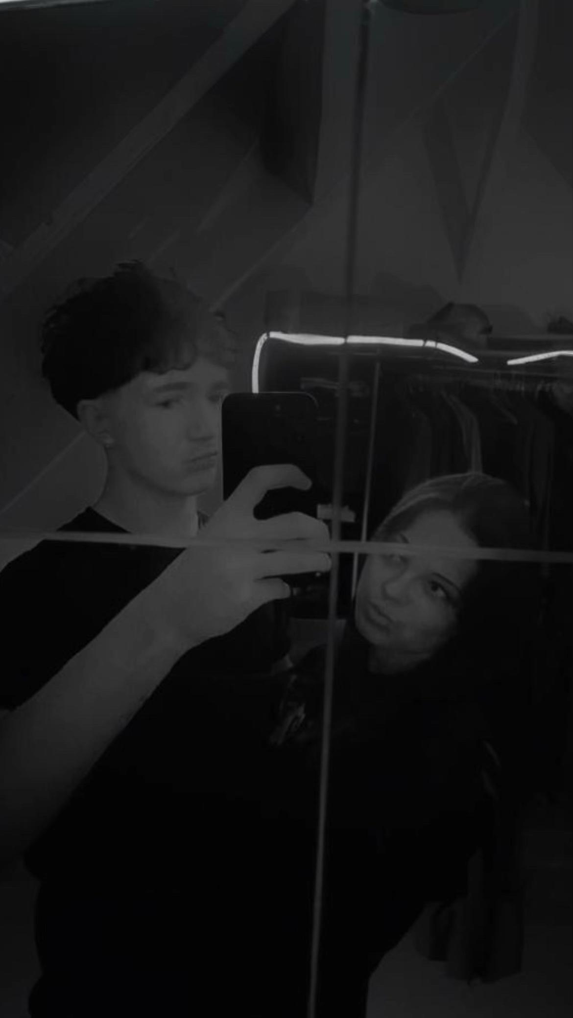 @Virgule
