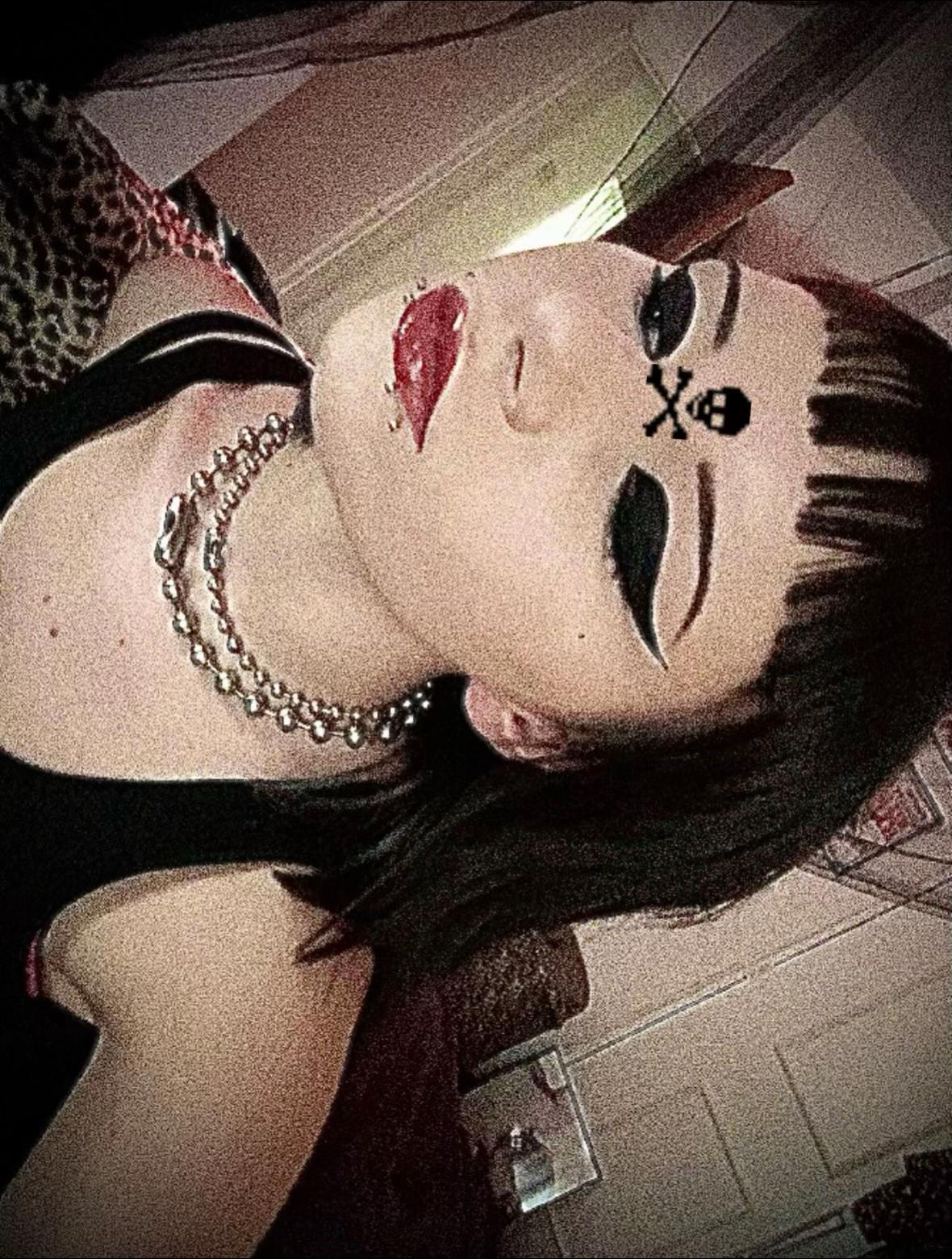 @༺𓆩☠︎︎𓆪༻