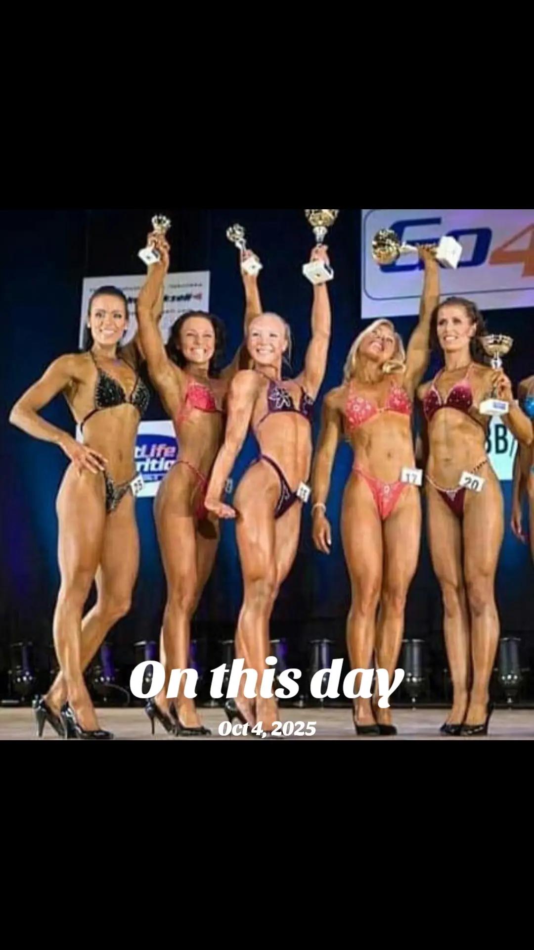 @Anna K Powerlifter