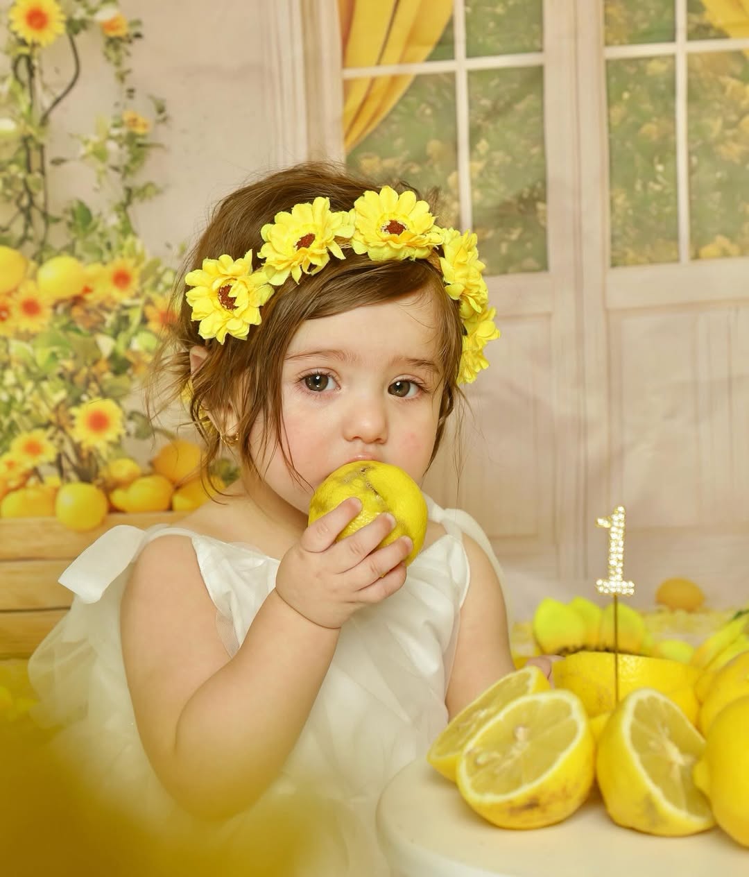 @("Cute baby") 🇨🇦