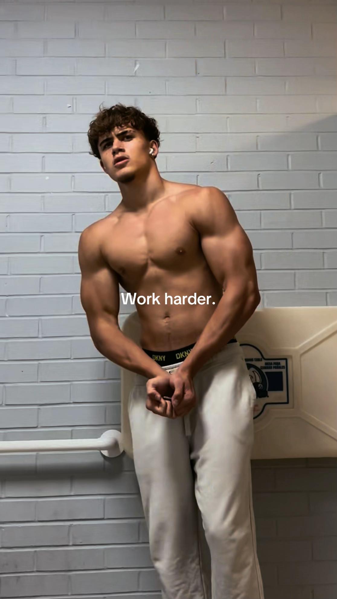@noahsfitt🇿🇦