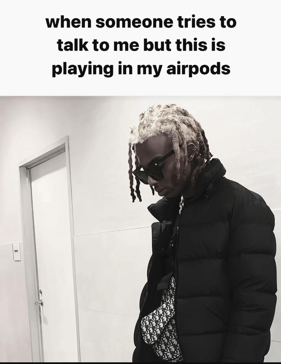 @♱