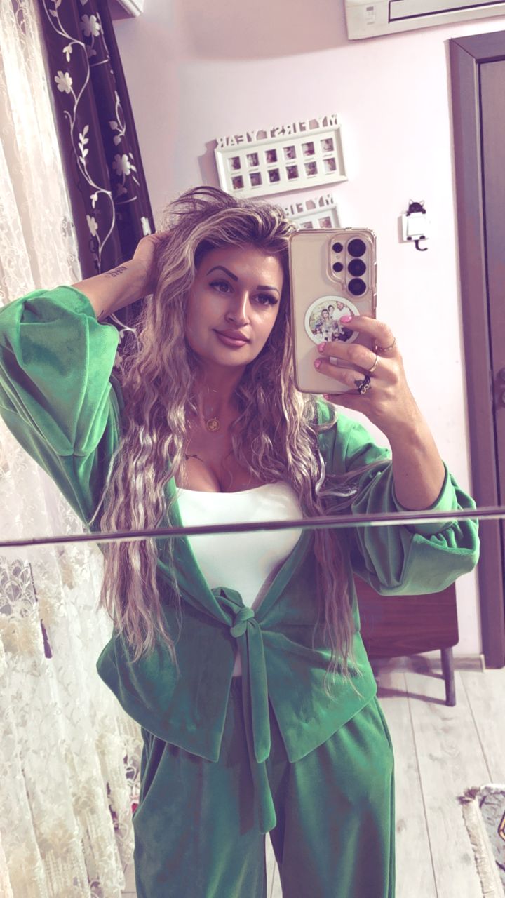 @Cătălina 👑
