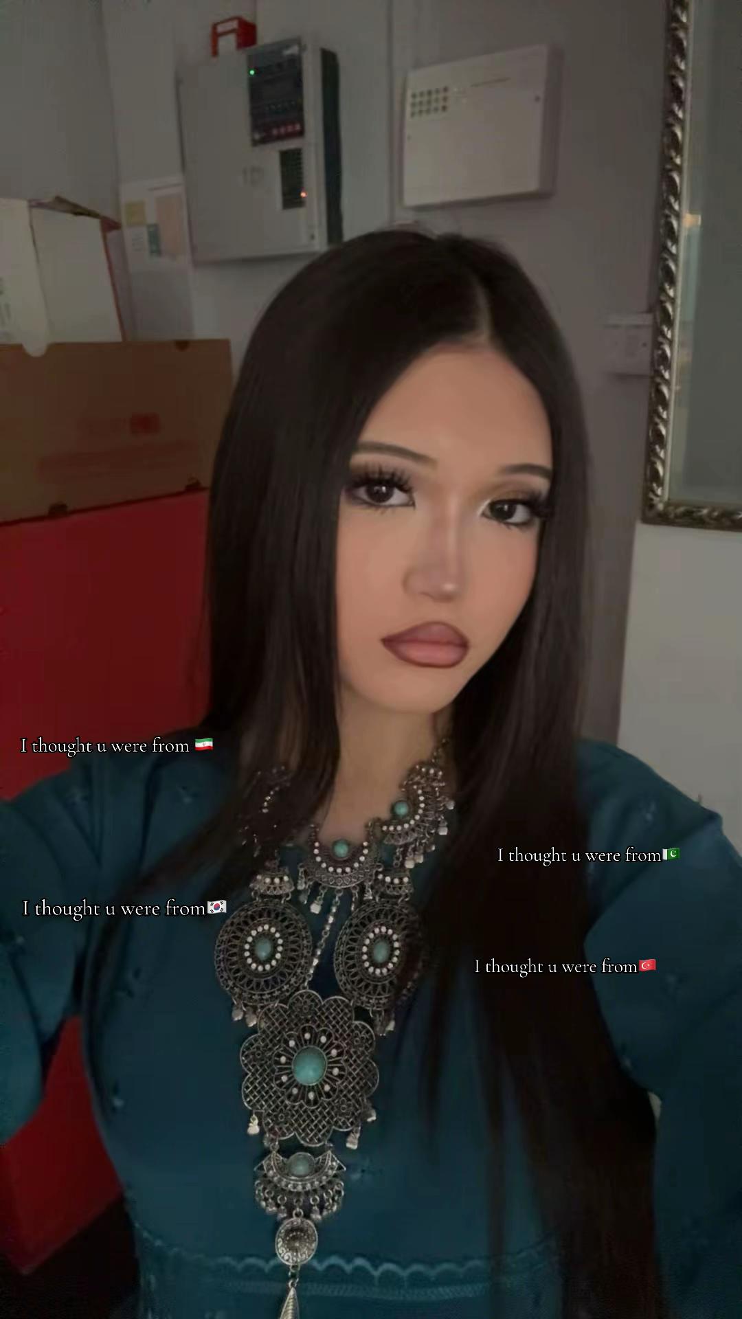 @𝒜𝒻𝓈𝒶𝓃𝒶🌺