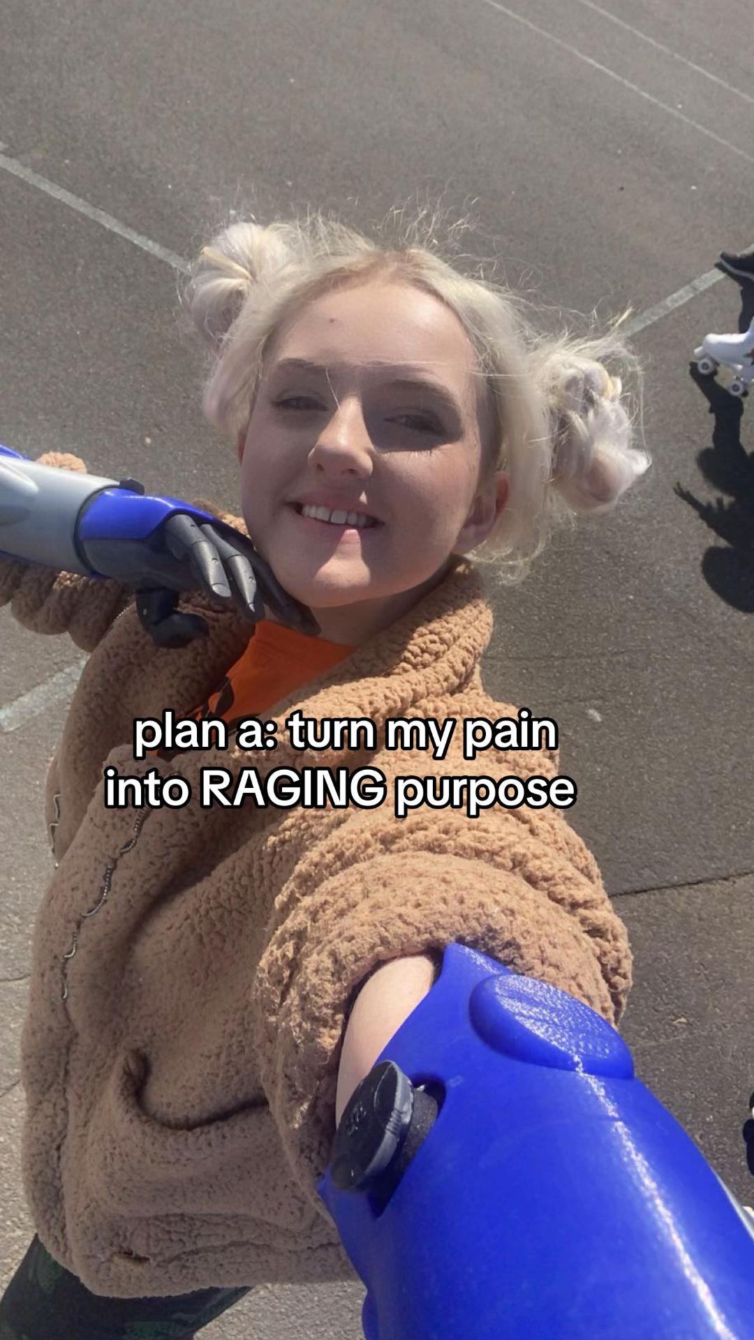 @tillylockey