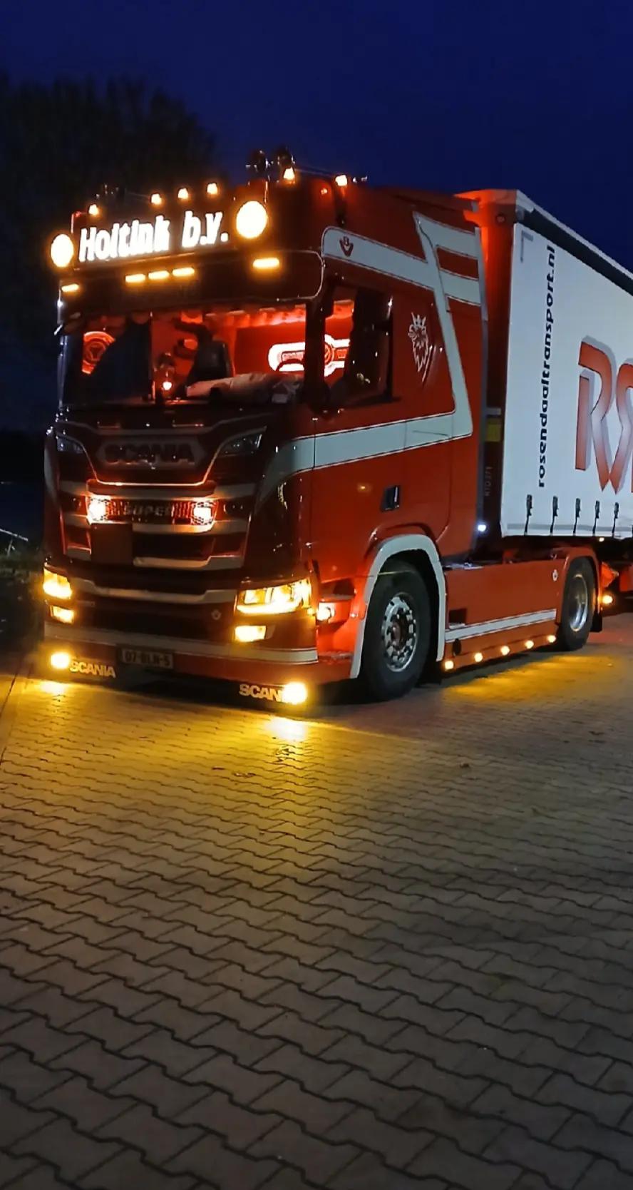 @Truckspotter_elias🇳🇱🇩🇪🚨