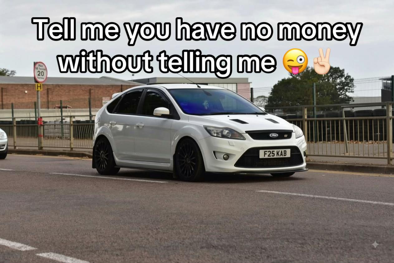 @Kayleigh🖤