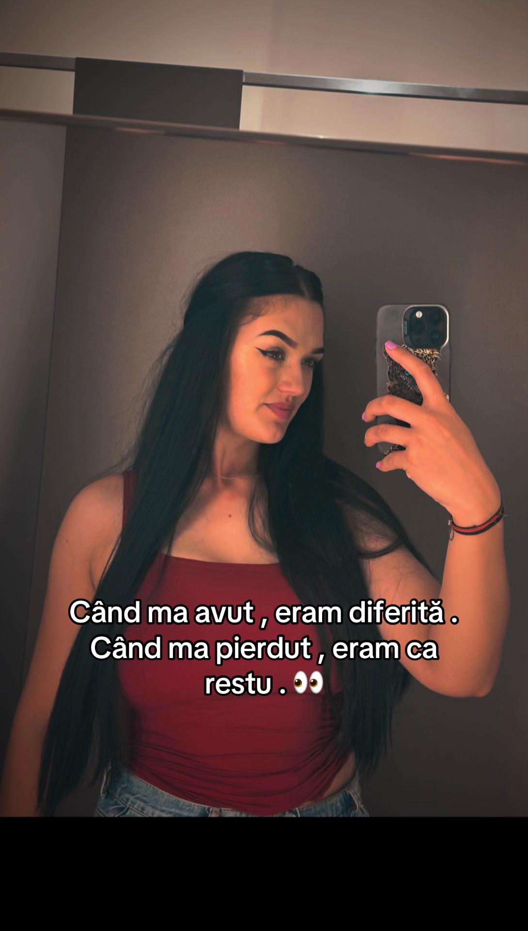 @Claudia 🦋